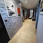 La Bastide Du Canal Avec Piscine Et Clim Апартаменты *