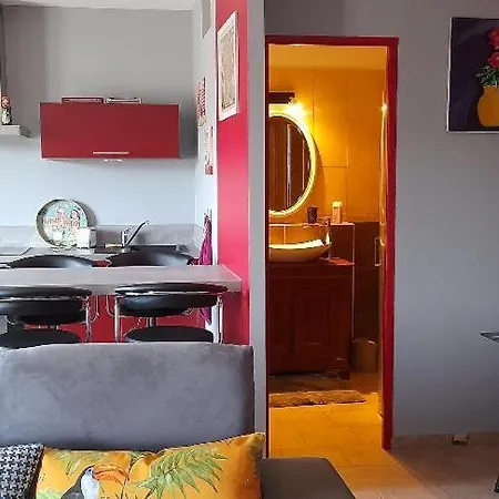 Apartment La Bastide Du Canal Avec Piscine Et Clim Carcassonne