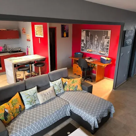 Apartment La Bastide Du Canal Avec Piscine Et Clim Carcassonne