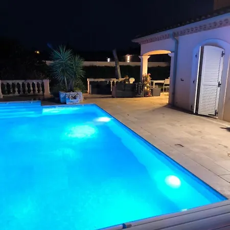 La Bastide Du Canal Avec Piscine Et Clim Lejlighed